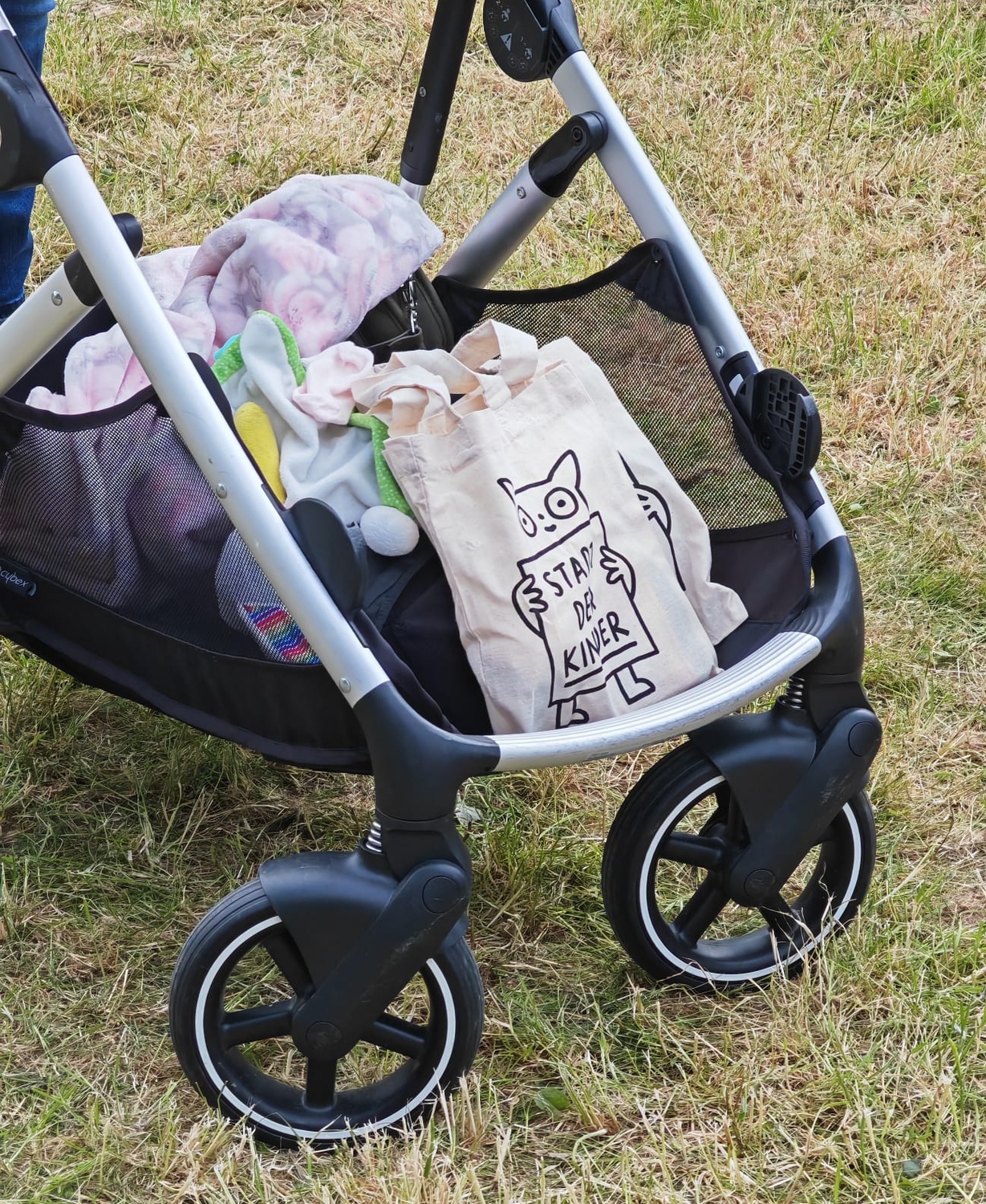 Auch die ganz Kleinen sind dabei...